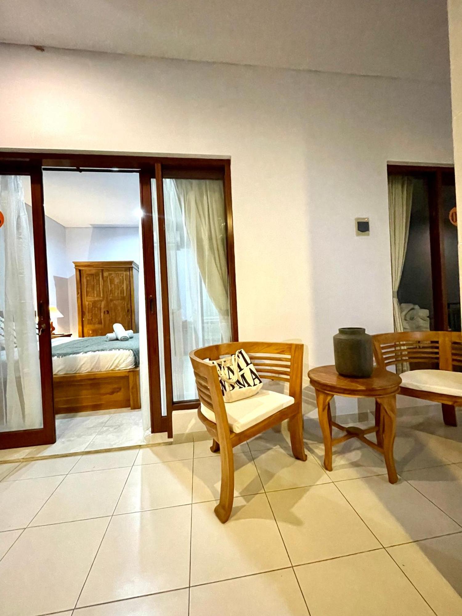 Chua Guest House Canggu エクステリア 写真