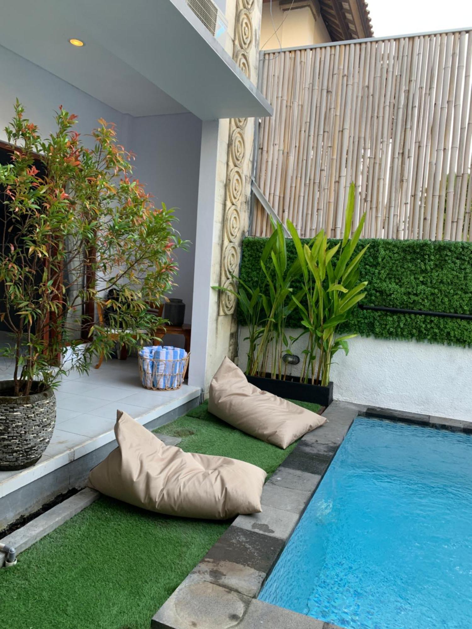 Chua Guest House Canggu エクステリア 写真